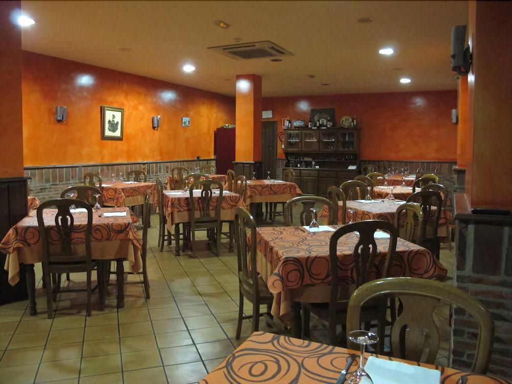霍哈兰佐乡村酒店 Tejeda de Tiétar 外观 照片